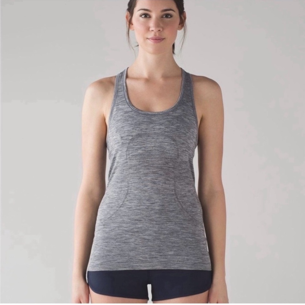 Lululemon Swiftly Tech Racerback 2.0 in Heather Gray: 6